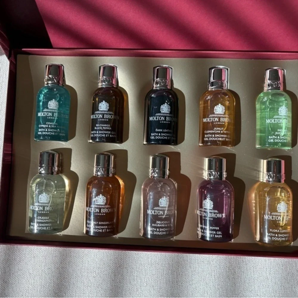 Molton Brown London Stocking Filler Gift‎ Set – 10x50 ml Bath & Shower Gels
